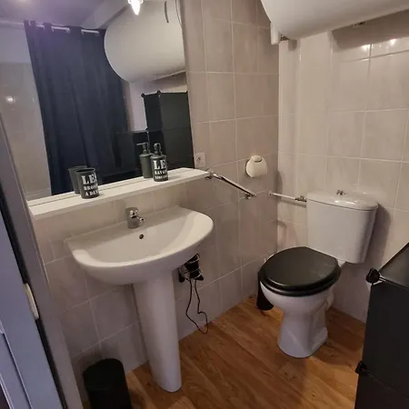 Apartment Puy Saint Vincent T2 Balcon Super Panorama Avec Parking Prive Couvert Et Piscine L'ete